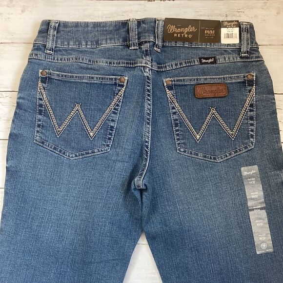 Wrangler Retro Women's Mid-Rise Denim Flare Leg Jeans Pants Size 9 X 32 - Picture 8 of 8